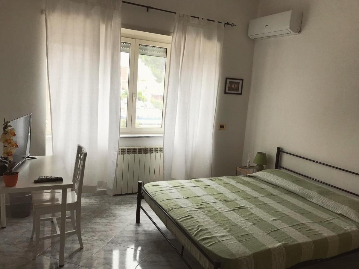Allegra B&B Terracina Bagian luar foto